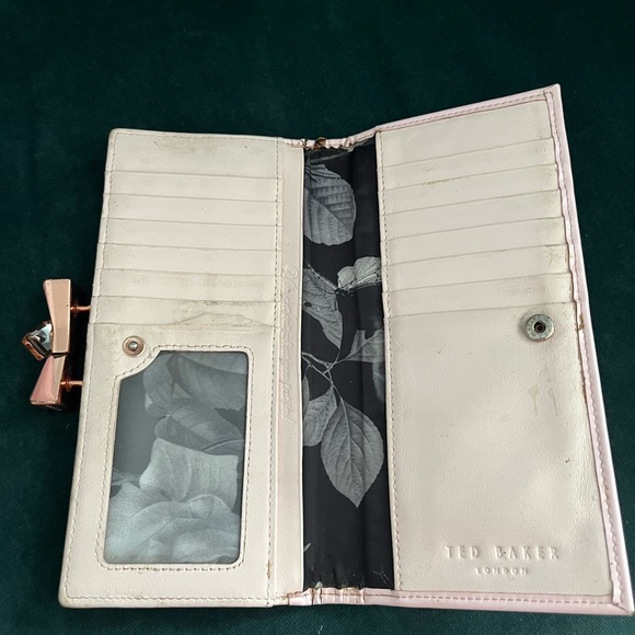 💝Ted Baker Pink Large Tote, Interior Zipper Bag and Wallet Set💝 - Picture 9 of 11